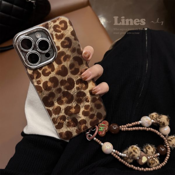 Retro Spice Leopard Print Bracelet Apple 16 phone case iphone15 for 14pronax Light Luxury 13 lens film