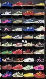 Two pairs of sports shoes. Mark the corresponding sizes with circles and send them to us. After placing the order, we will arrange for the shipment for you. - Image 21