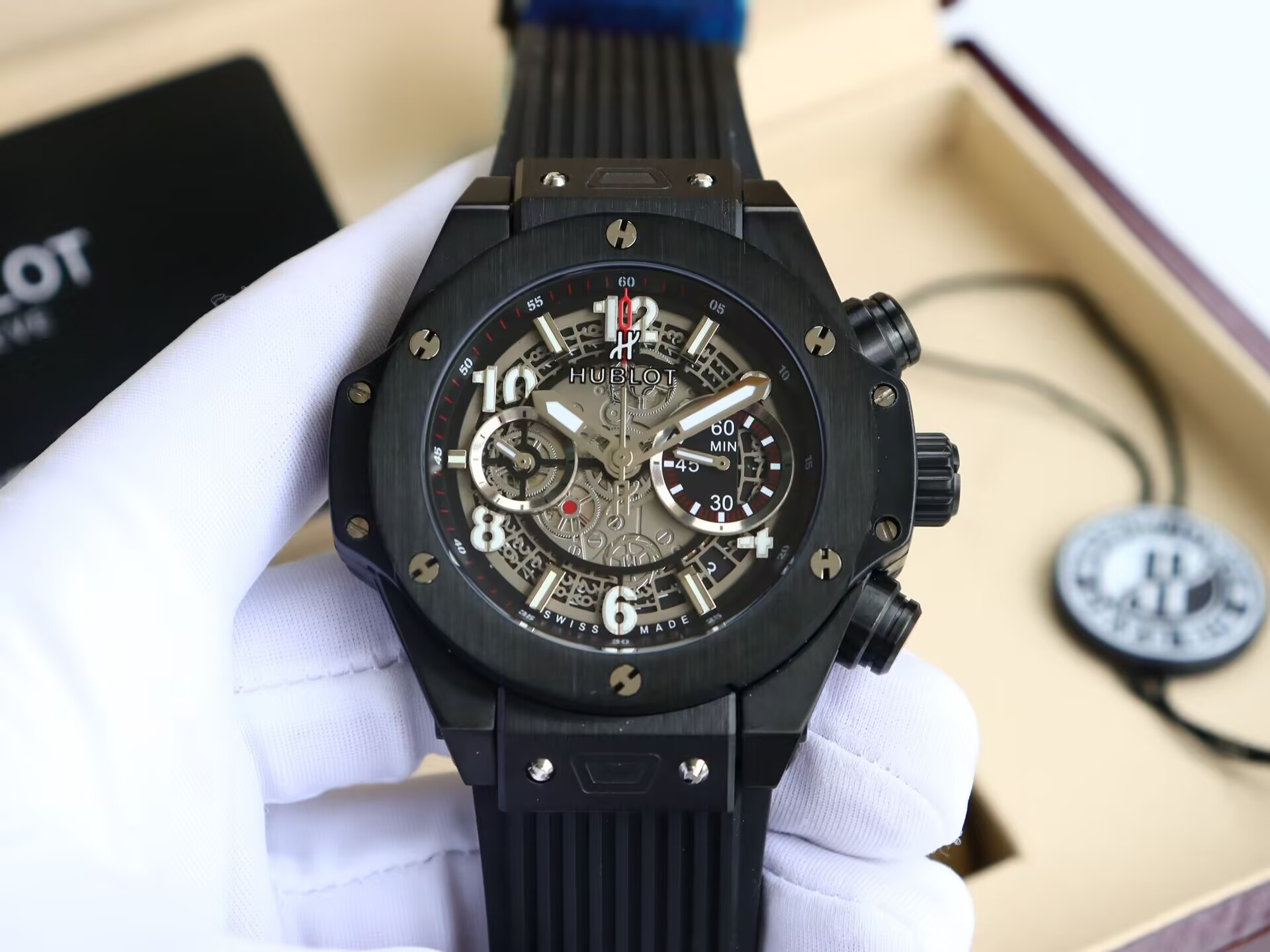 207E2A95609F22D7D8F5FED5978CD584 This fully automatic mechanical watch - do you know how to set it up? - Image 1