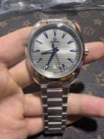 Hurry and grab this deal—a Citizen mechanical watch, 41mm solid stainless steel case